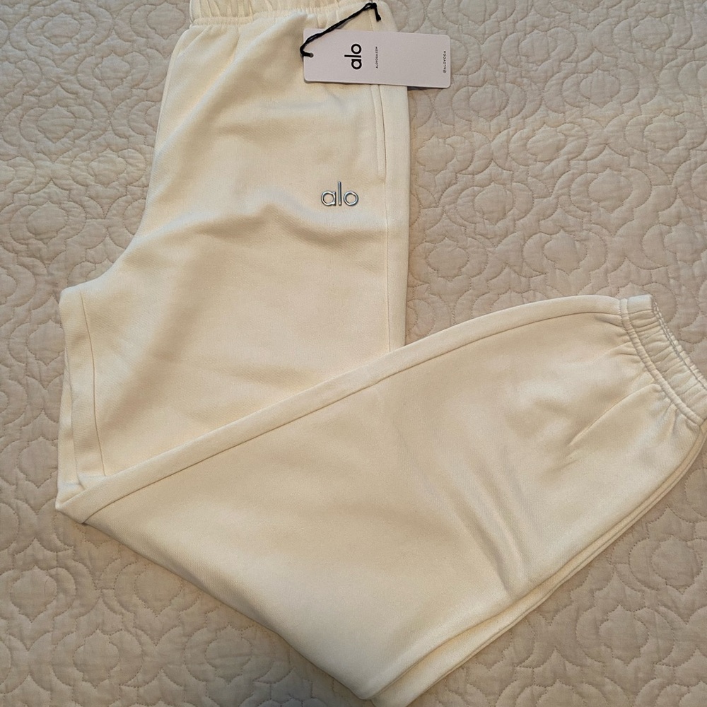 Alo Yoga NWT
